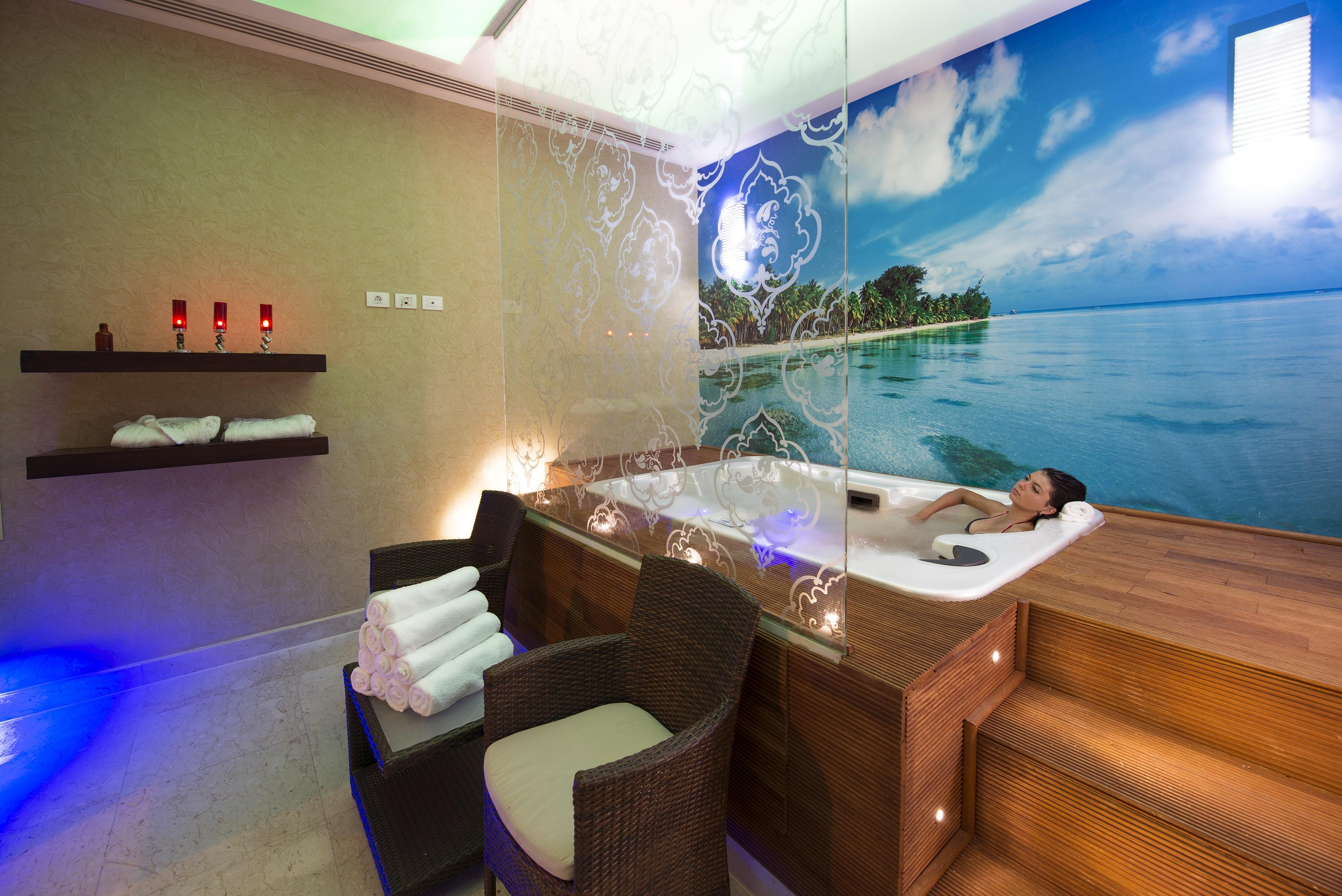 שארם א-שייח Sunrise Montemare Resort -Grand Select (Adults Only) מראה חיצוני תמונה A spa in a hotel