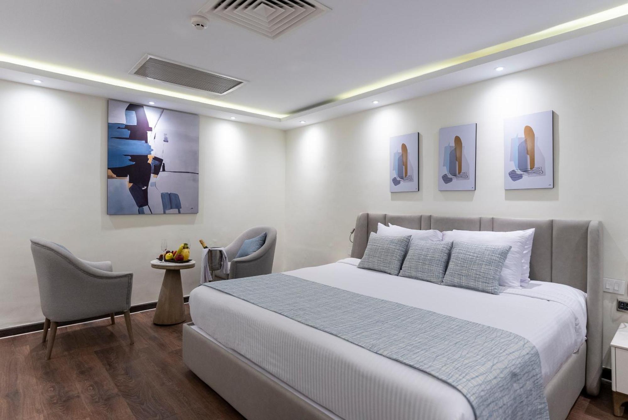שארם א-שייח Sunrise Montemare Resort -Grand Select (Adults Only) חדר תמונה A room at the hotel